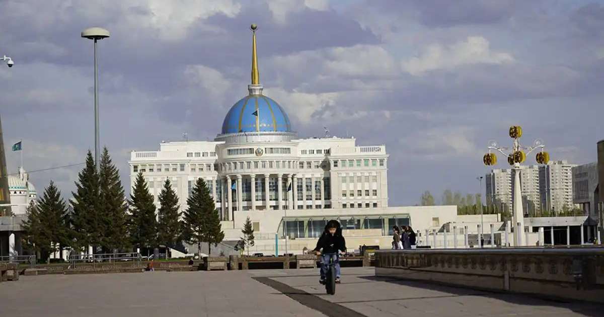 Қазақстандықтардың 70 пайыздан астамы ел дұрыс бағытта дамып келе жатыр деп есептейді  – сауалнама