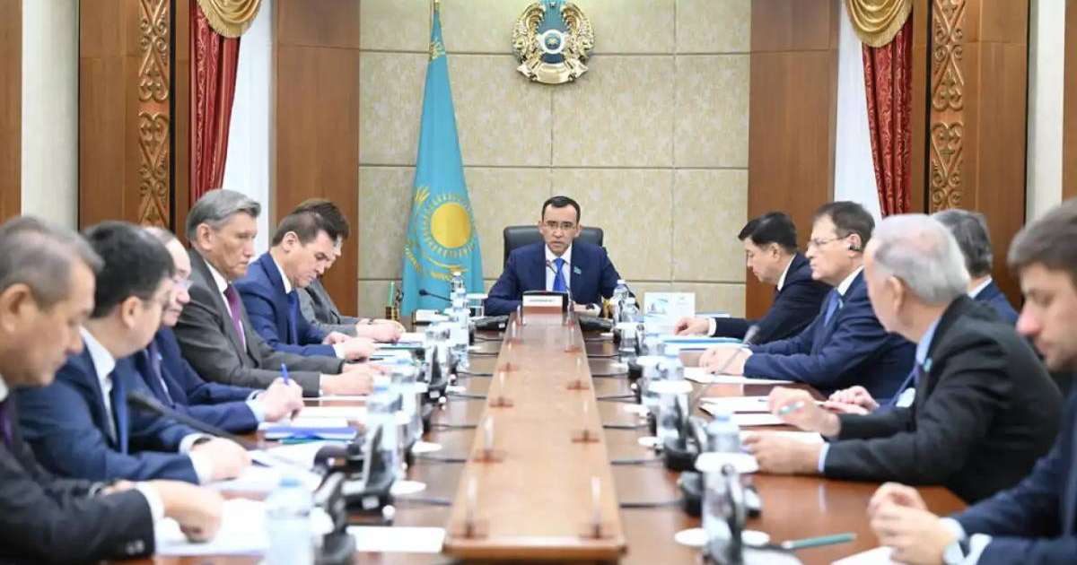 Сенаторлар Палата отырысында Бюджет кодексін қарайды