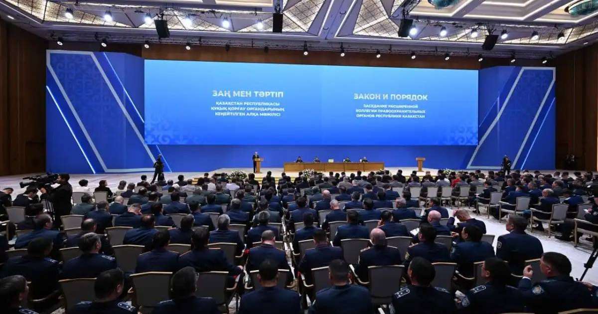 Көшелер мен құқық қорғау мекемелерін батырлардың атымен атауға болады - Президент