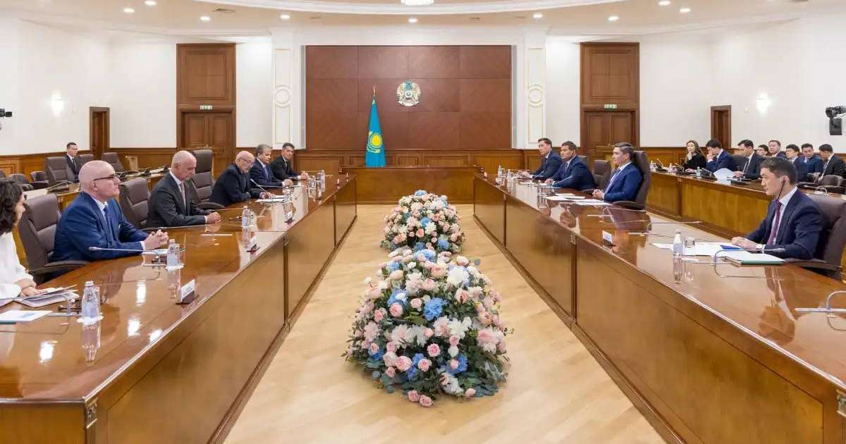 Colman Domingo and Jude Law at amfAR’s Venice Gala