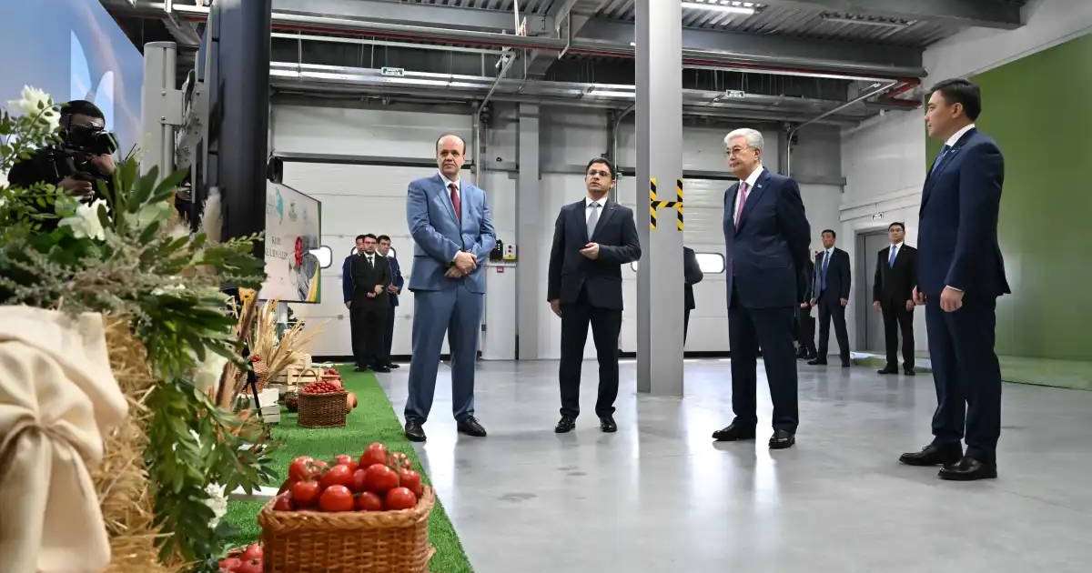 Президент Шымкенттегі бірқатар нысанды аралап көрді