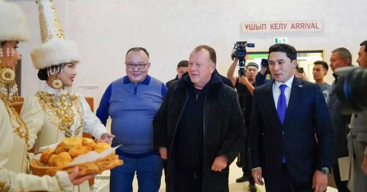 Colman Domingo and Jude Law at amfAR’s Venice Gala