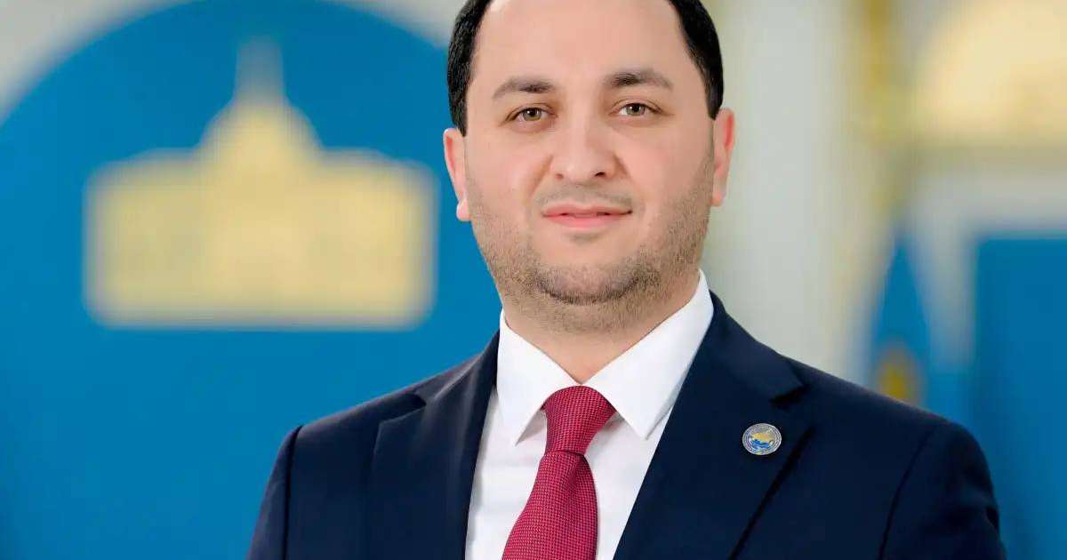 Қазақ елі деген қара шаңырақтың астында өмір сүріп жатқанымызға шүкірлік етеміз – Акбаржон Исмаилов