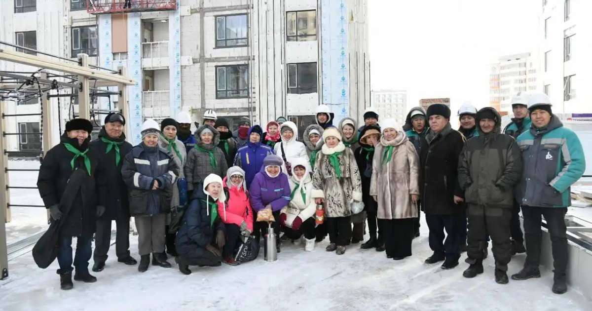 Елордалық зейнеткерлер жұмысшыларға концерт қойды