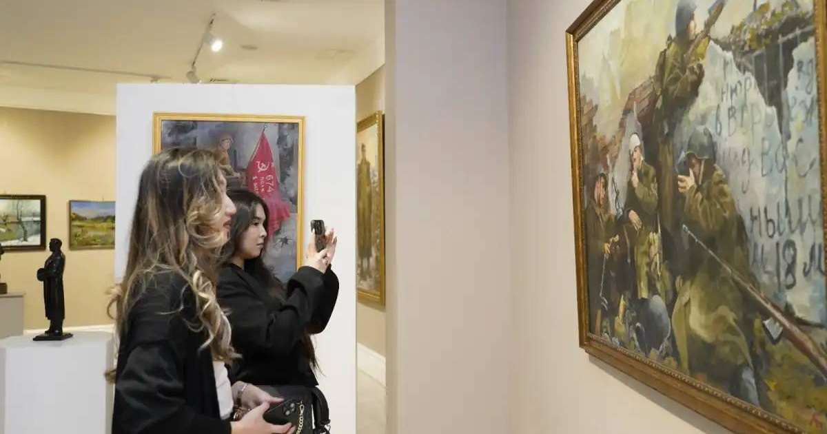 Жеңістің 80 жылдығы: Астанада халықаралық сурет көрмесі ашылды