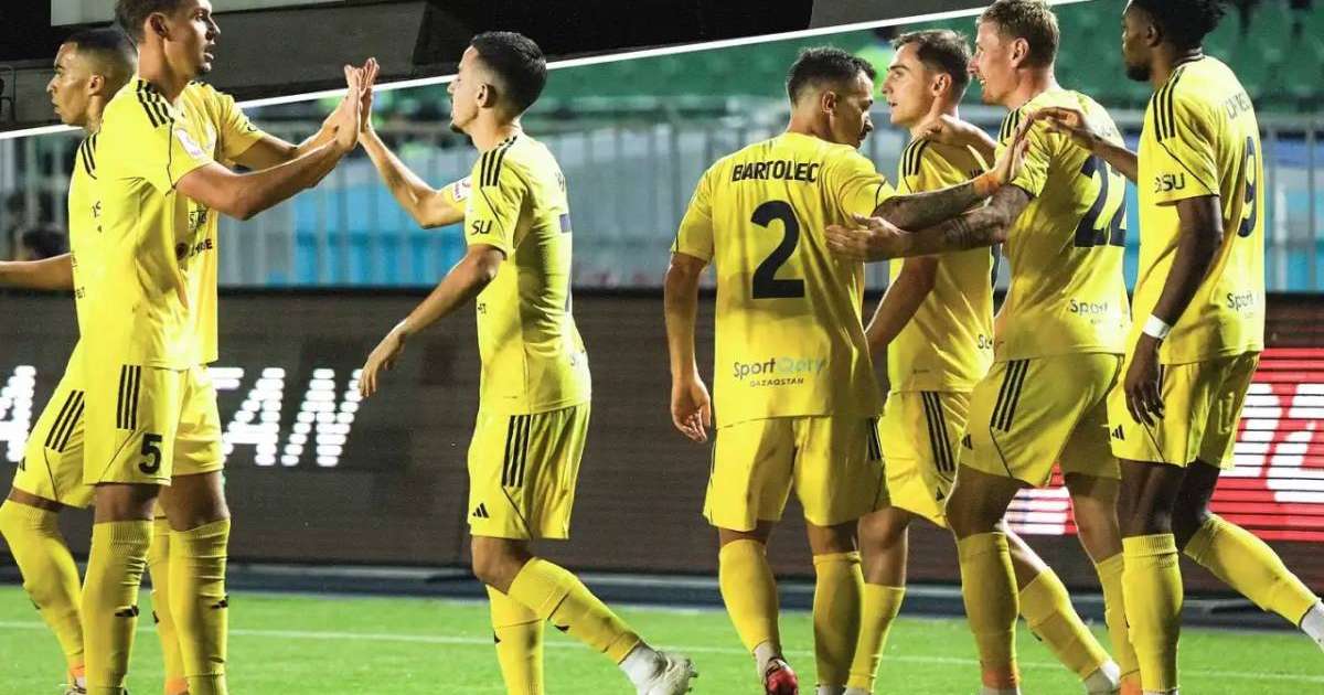 Colman Domingo and Jude Law at amfAR’s Venice Gala