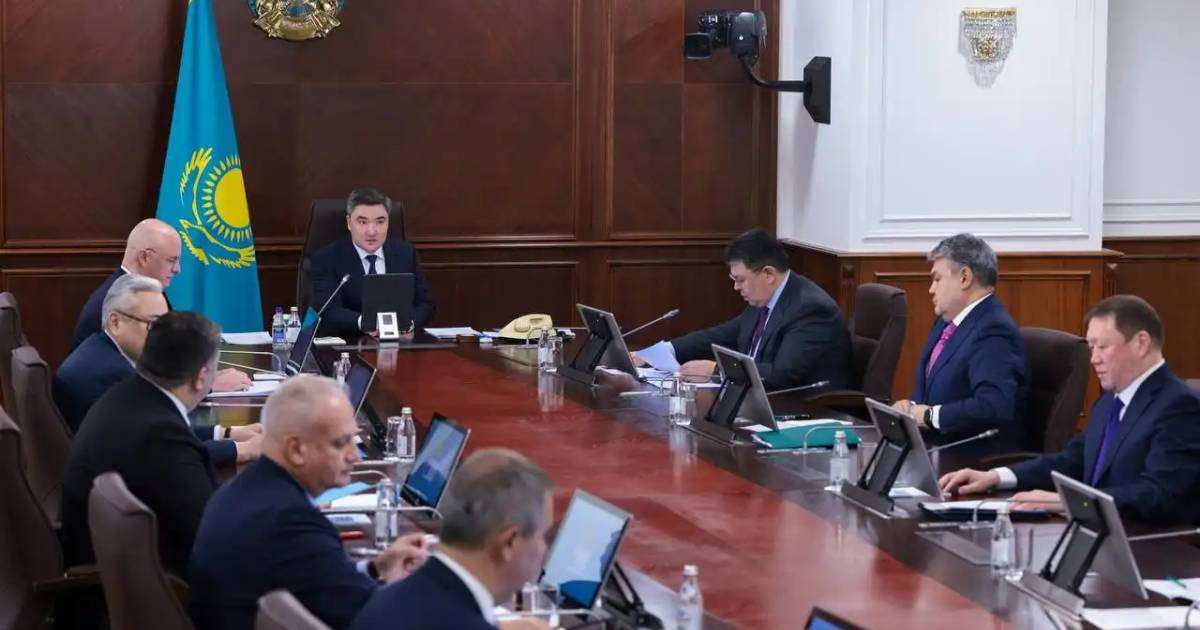 Бектенов әуе рейстерінің кешігу жағдайларына қатысты тапсырма берді