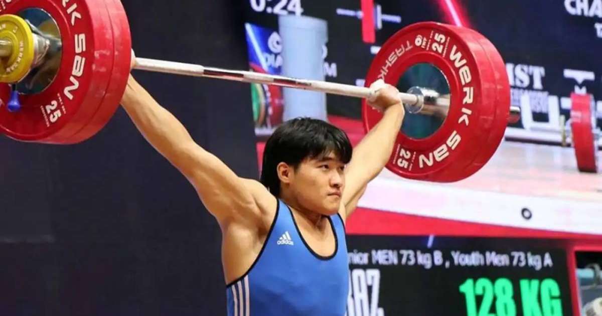 Астаналық ауыр атлет екі дүркін әлем чемпионы атанды