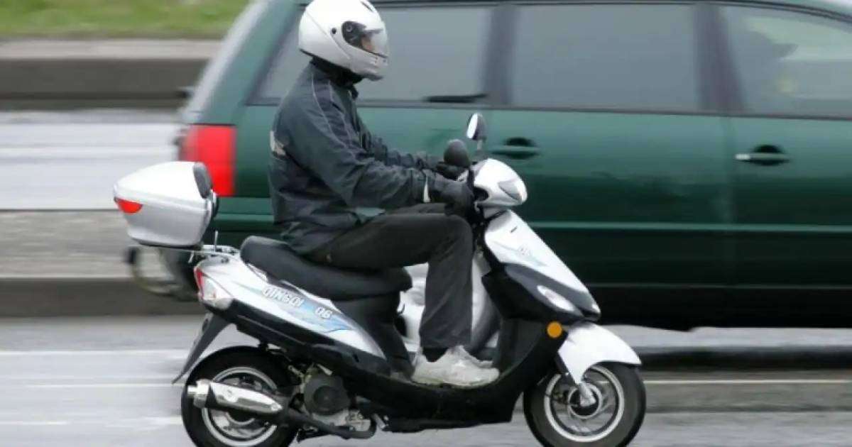 Мопед жүргізушілері нені ескеруі керек