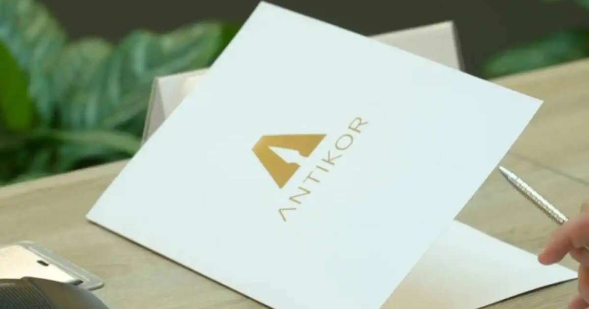 Colman Domingo and Jude Law at amfAR’s Venice Gala