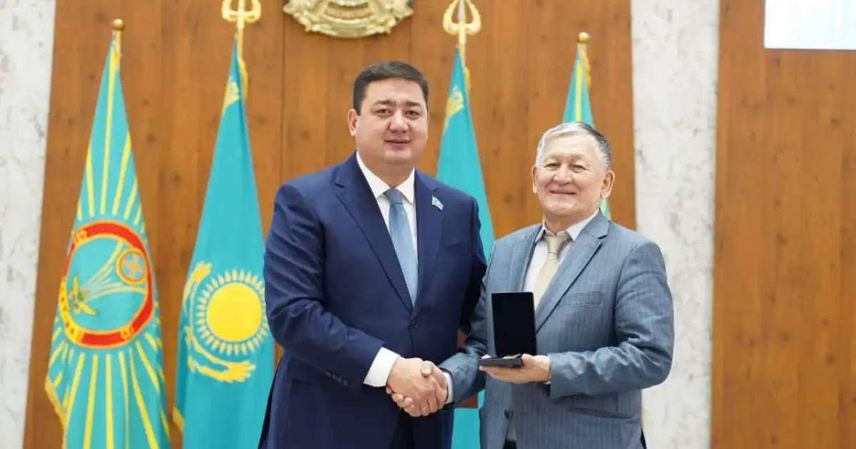 Colman Domingo and Jude Law at amfAR’s Venice Gala