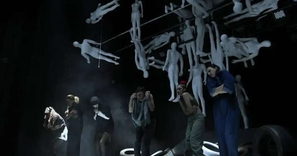 Елордада есірткіге қарсы күрес туралы драма сахналанды