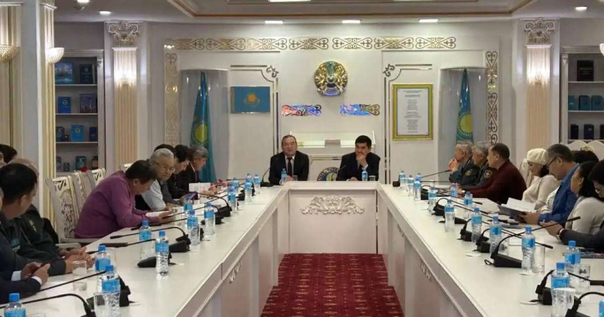 Астанада ақын Әбубәкір Смайыловтың өлеңдер жинағының тұсаукесері өтті