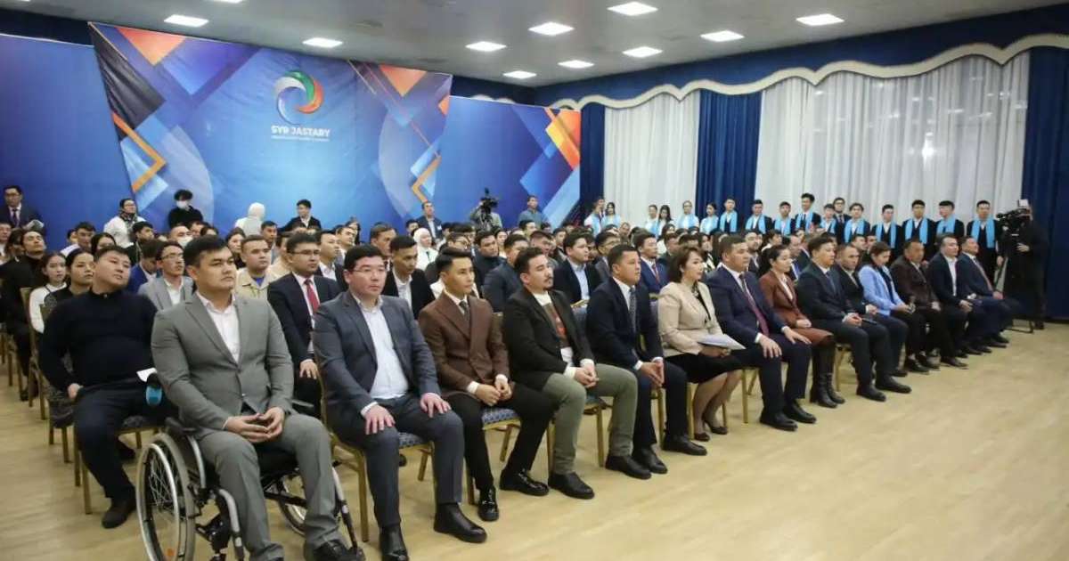 Colman Domingo and Jude Law at amfAR’s Venice Gala