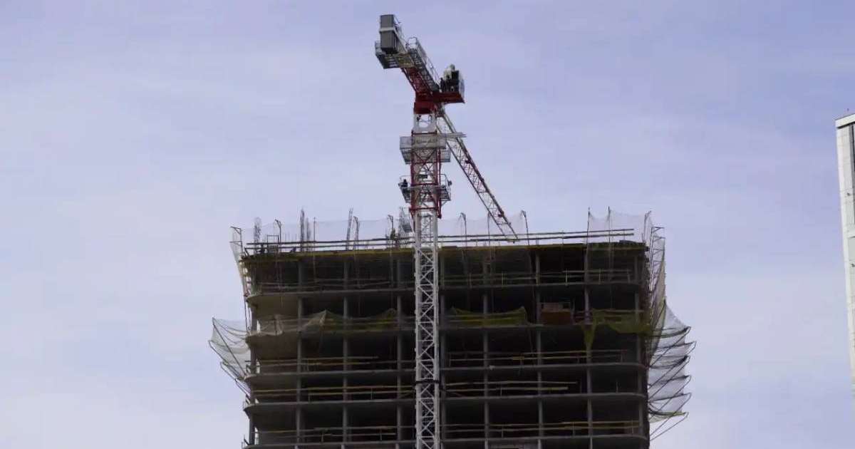 Жеңіс Қасымбек сүрілетін жер үйлердің мәселесін дереу шешуді тапсырды