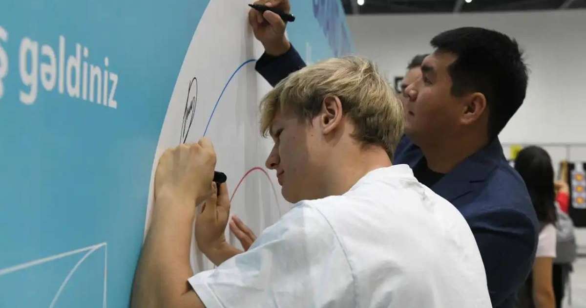 Colman Domingo and Jude Law at amfAR’s Venice Gala