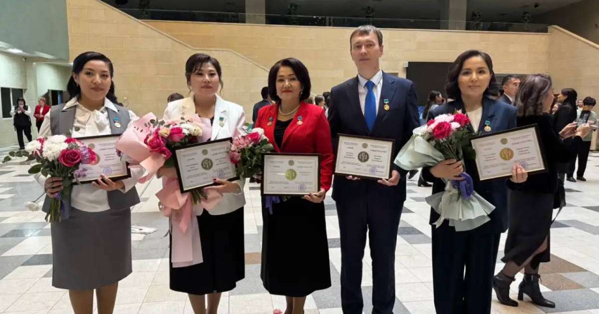 Colman Domingo and Jude Law at amfAR’s Venice Gala