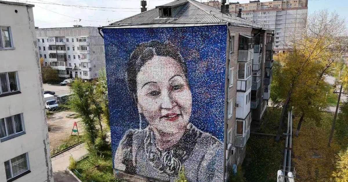 Елордада Күләш Байсейітованың құрметіне мурал пайда болды