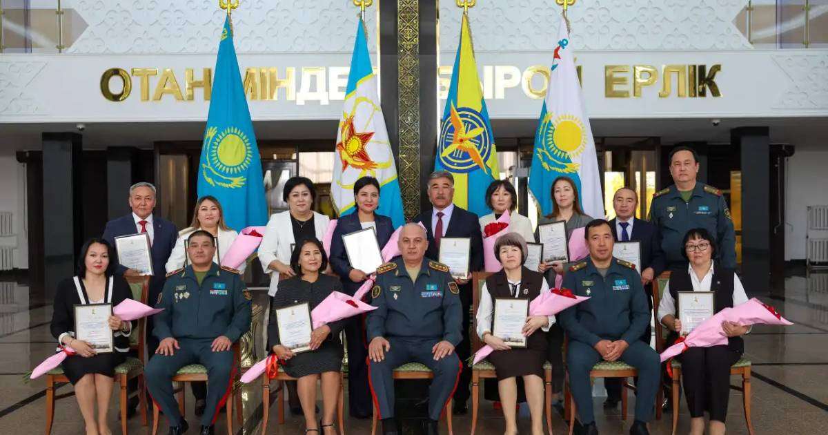 Colman Domingo and Jude Law at amfAR’s Venice Gala