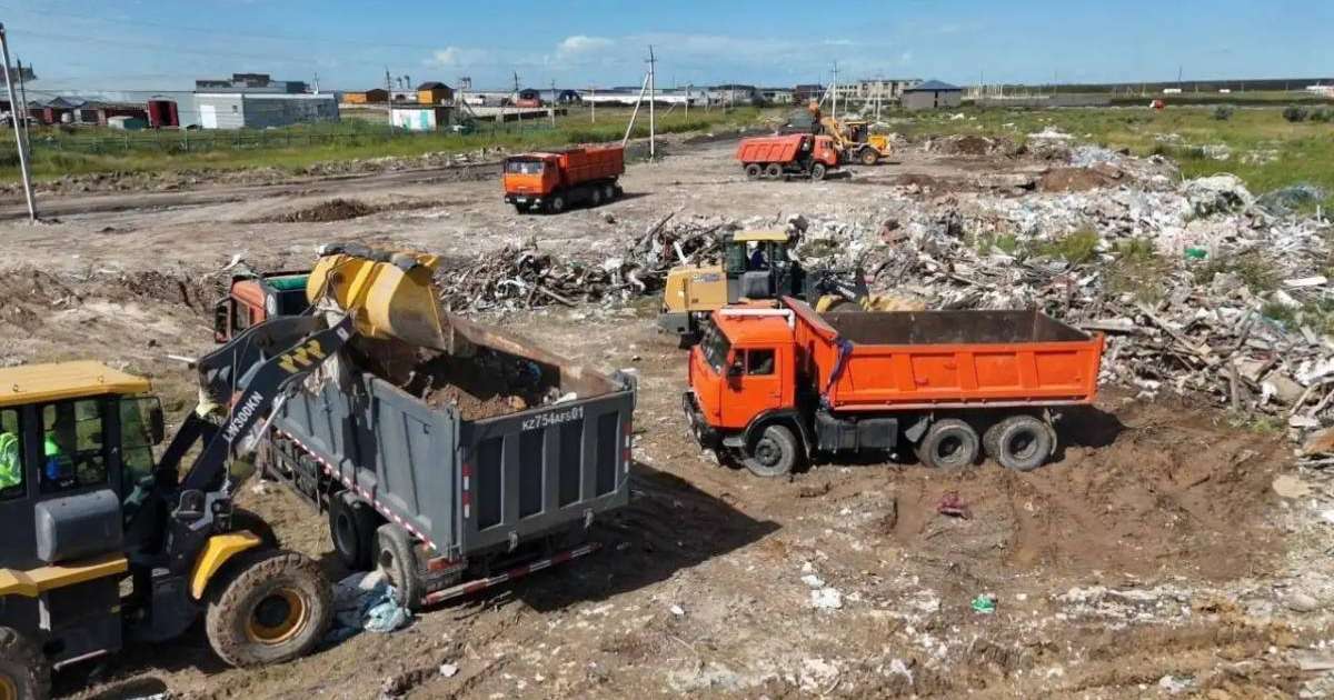 «Таза Қазақстан»: Елорданың қоқыс полигондарынан 55 тоннадан астам қоқыс шығарылды