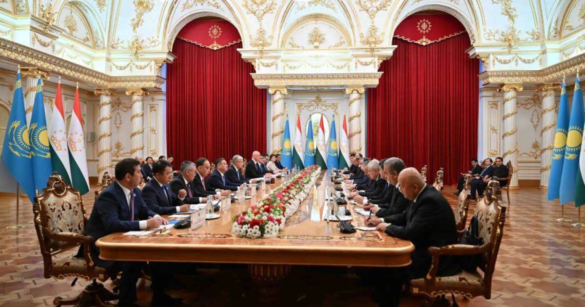 Colman Domingo and Jude Law at amfAR’s Venice Gala