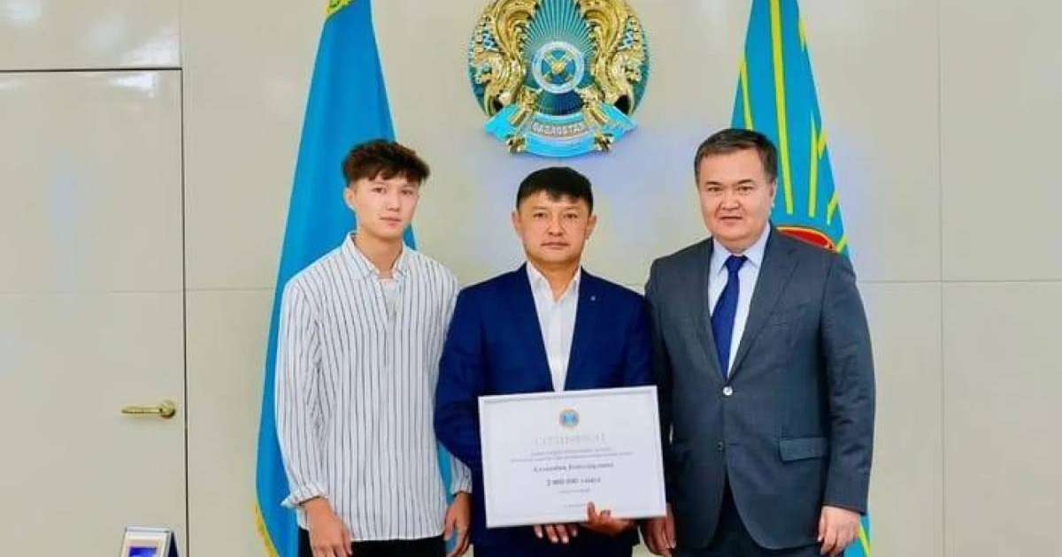 Colman Domingo and Jude Law at amfAR’s Venice Gala
