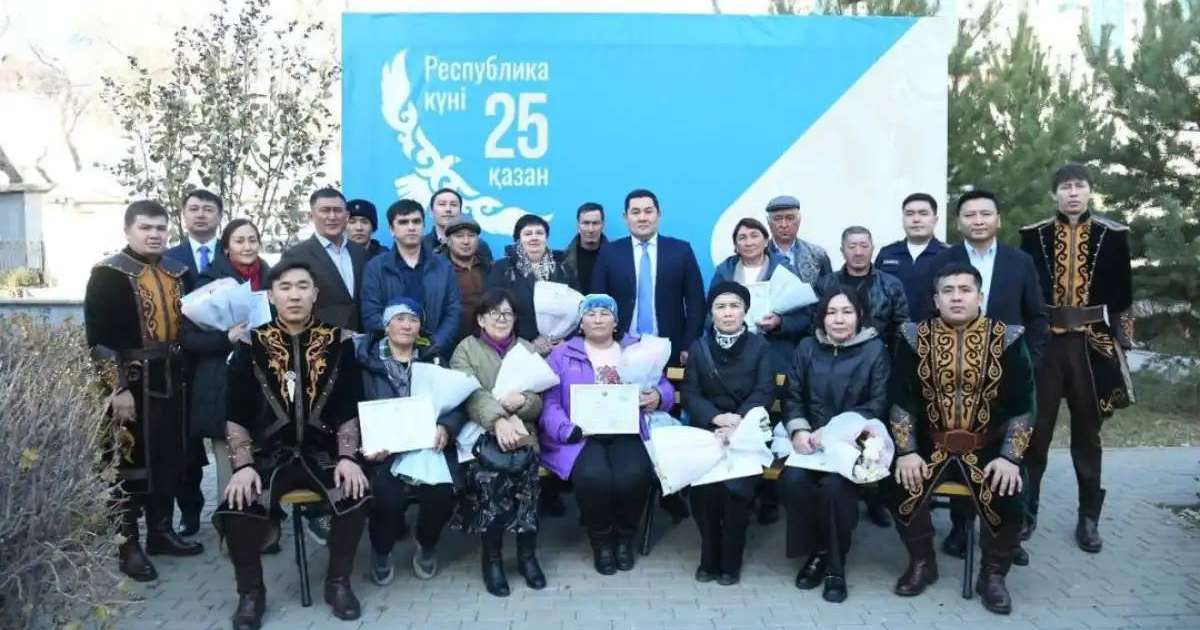 Colman Domingo and Jude Law at amfAR’s Venice Gala