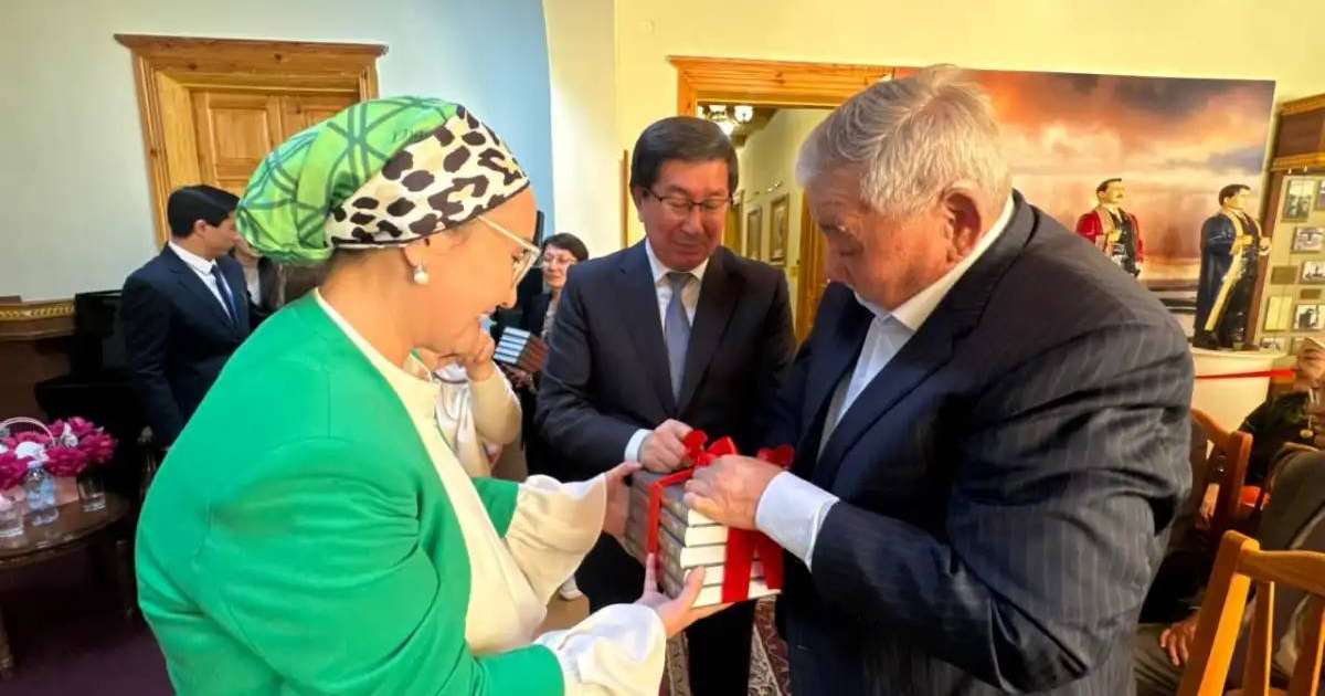 Colman Domingo and Jude Law at amfAR’s Venice Gala