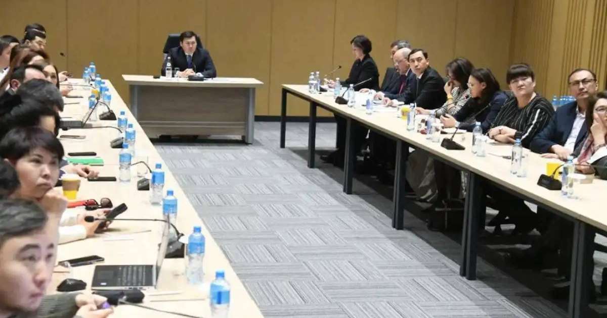 Colman Domingo and Jude Law at amfAR’s Venice Gala