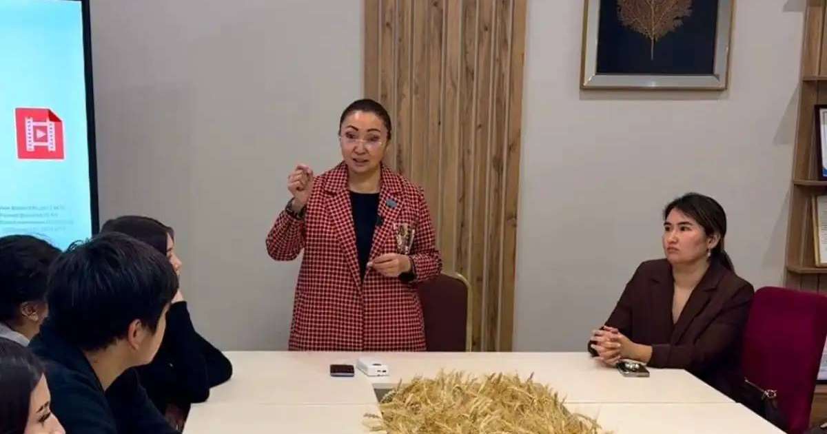 Елордадағы оқу орнында «Жұмысшы мамандықтары жылы» аясында шығармашылық байқау өтті