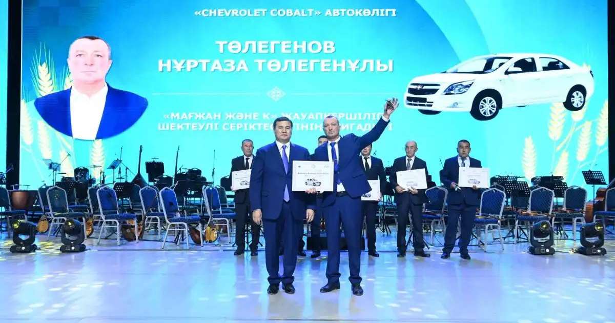 Colman Domingo and Jude Law at amfAR’s Venice Gala