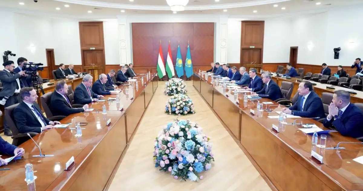 Қазақстан мен Мажарстан экономикалық ынтымақтастық мәселелерін талқылады