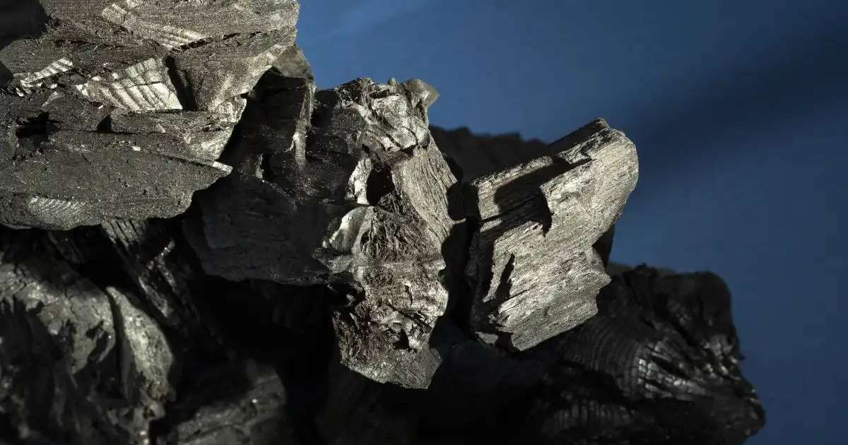 Қоймаларда 570 мың тонна көмір жинақталды - ҚТЖ