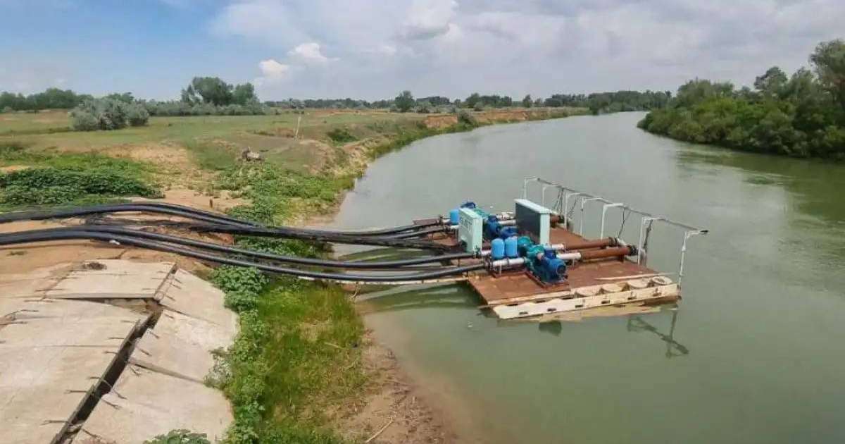 Colman Domingo and Jude Law at amfAR’s Venice Gala