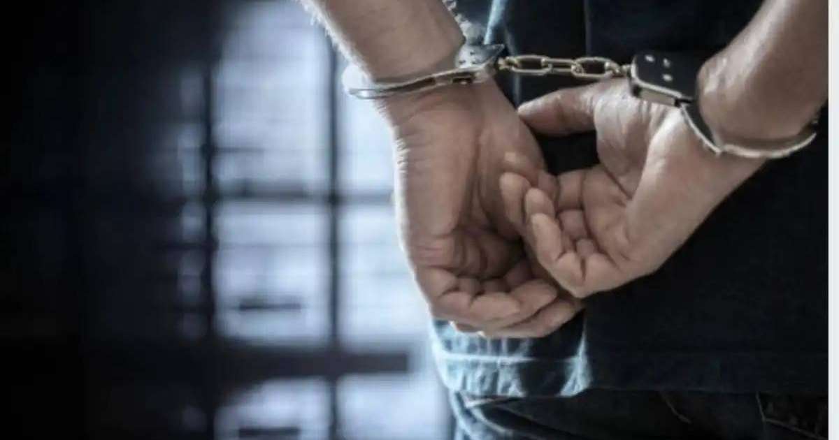 Астанада жаңа телефонды мекенжайға жеткізбей, сатып жіберген такси жүргізушісі ұсталды