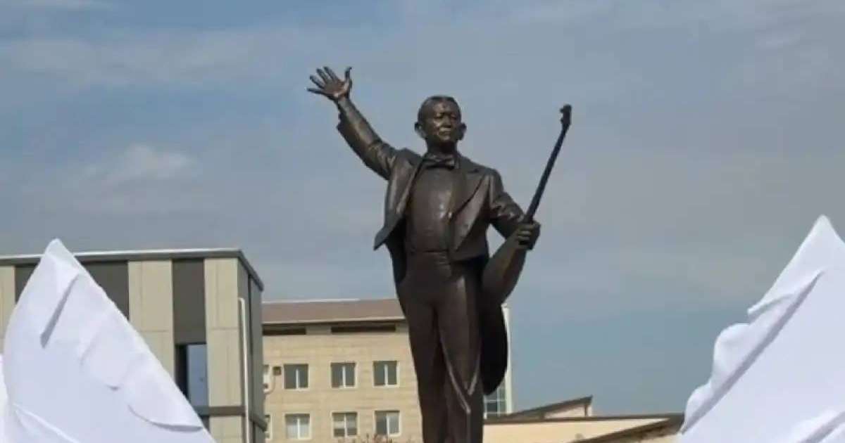 Алматы облысында Нұрғиса Тілендиевтің ескерткіші ашылды