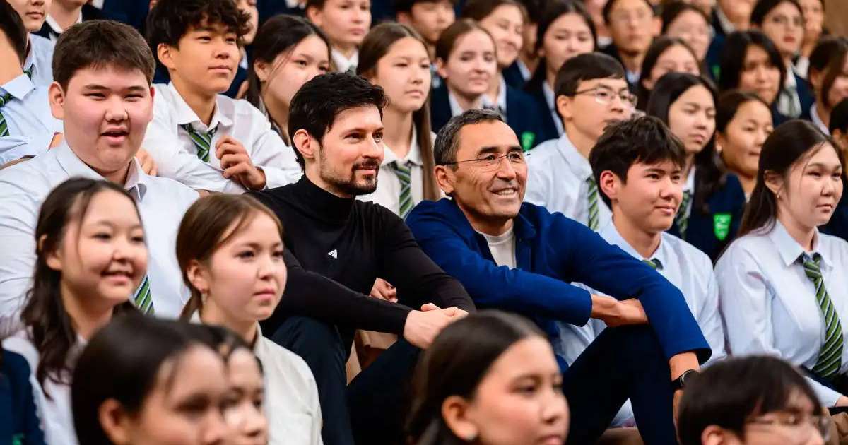 Colman Domingo and Jude Law at amfAR’s Venice Gala