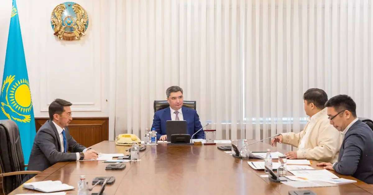 Бектенов: Жасанды интеллект технологияларын дамыту – Үкіметтің басты міндеті