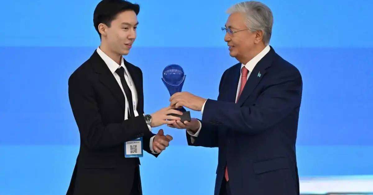 Президент AI SANA Generative Nation байқауының жеңімпаздарын марапаттады