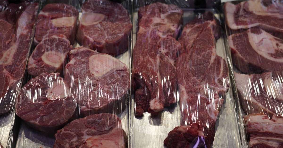 Елордада заңсыз жұмыс істеген цехтан 180 қап ет тәркіленді (ВИДЕО)