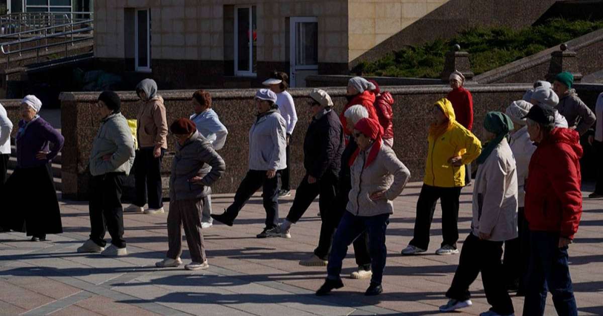 Астанада зейнеткерлер үшін пилатес үйірмесі ашылды