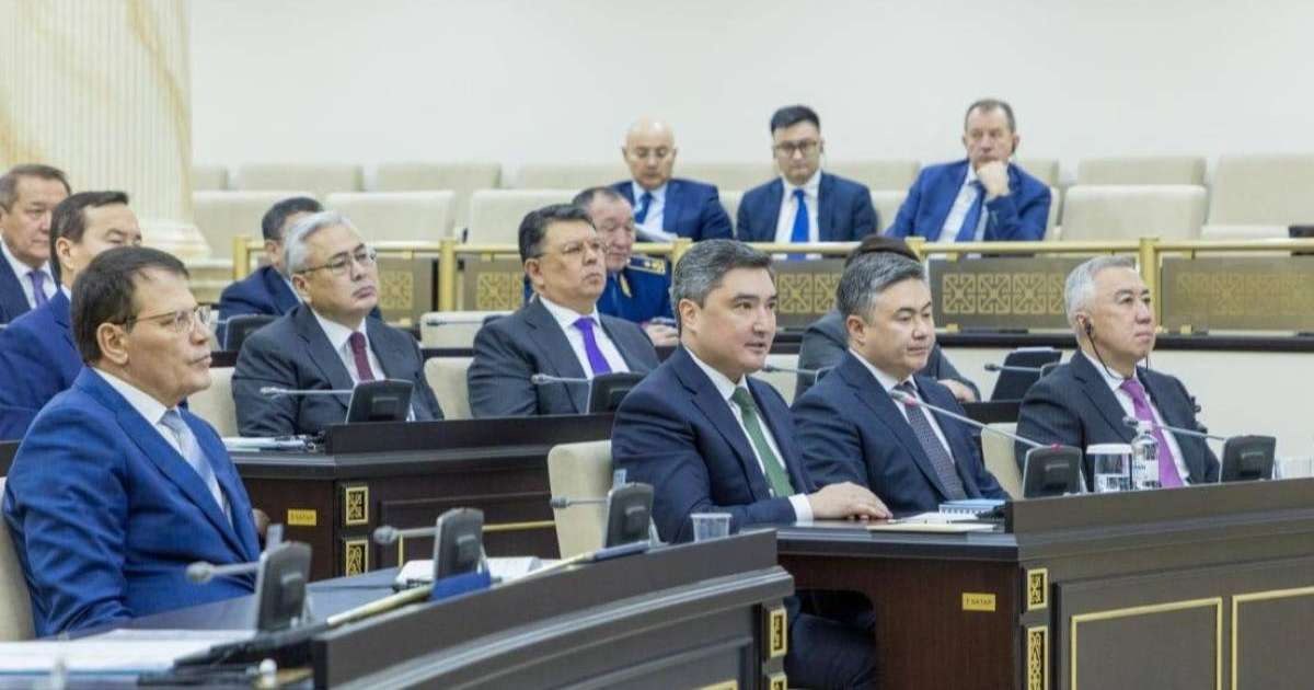 Қазақстанның мемлекеттік қарызының деңгейі төмен болуы тиіс деп есептеймін - Олжас Бектенов