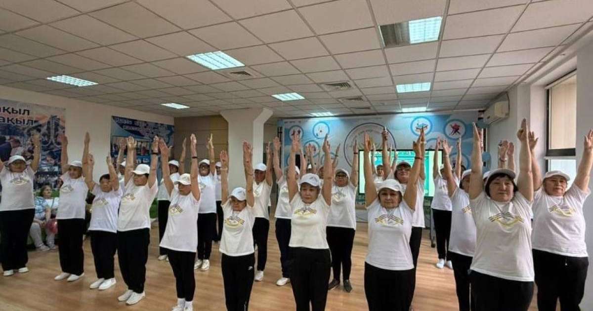 Елордалық қарттар Айкуне гимнастикасы курсын аяқтады