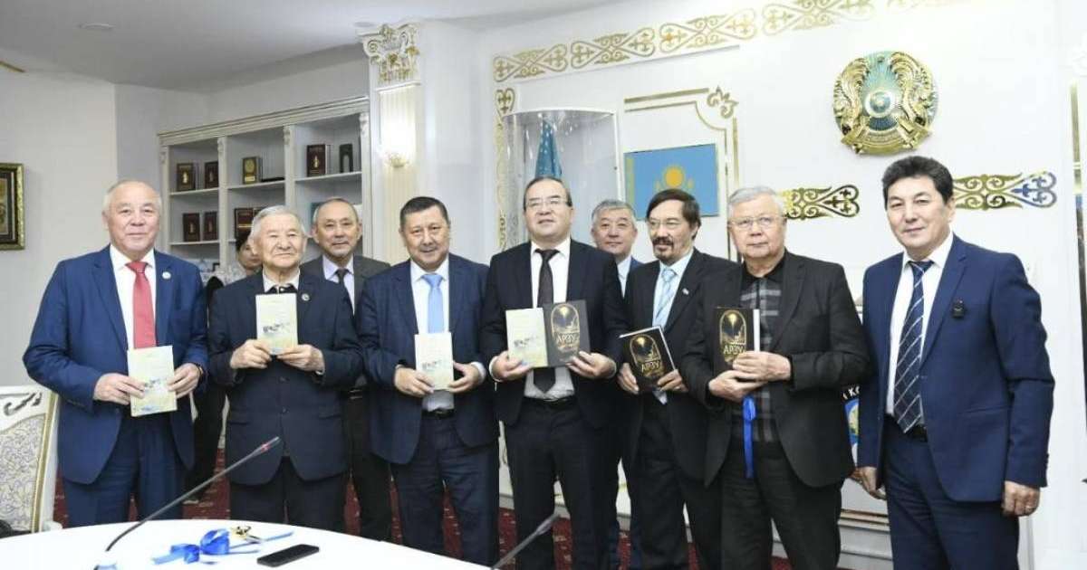 Астанада жазушы Әділбек Ыбырайымұлының жаңа кітаптарының тұсаукесері өтті