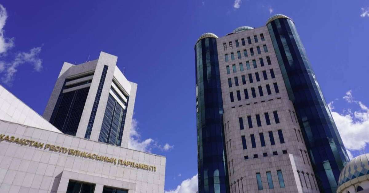 Медицина қызметкерлеріне зорлық-зомбылық көрсеткендерге жаза қатаңдайды — Мәжіліс