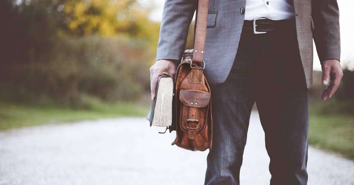 Бұрын судья және полицей болғандарға мұғалім болып жұмыс істеуге рұқсат берілуі мүмкін