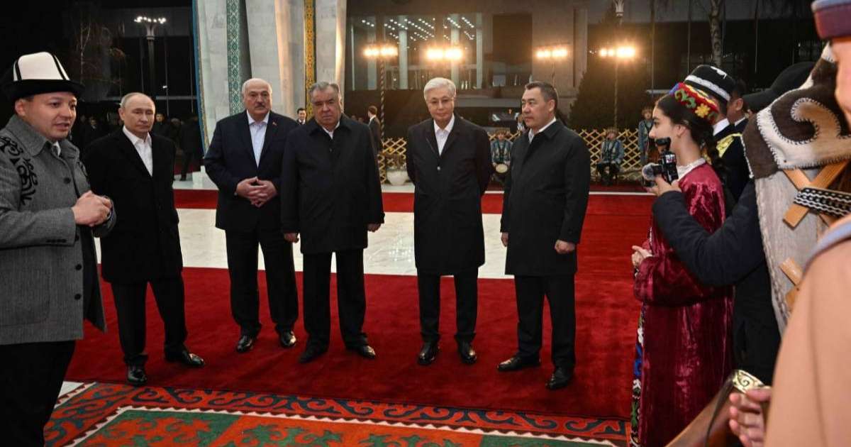 ҰҚШҰ саммиті қарсаңында мемлекеттер басшылары бейресми кездесу өткізді