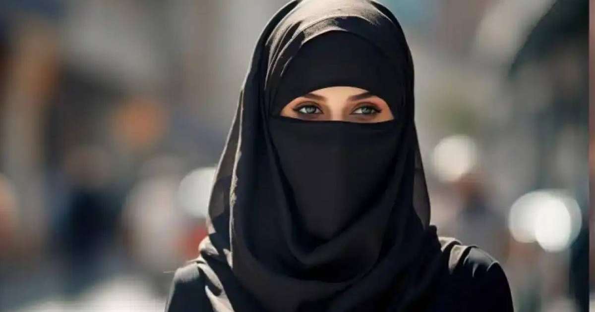 Қоғамдық орындарда бетті жауып тұратын киім кигені үшін жаза қолданылады