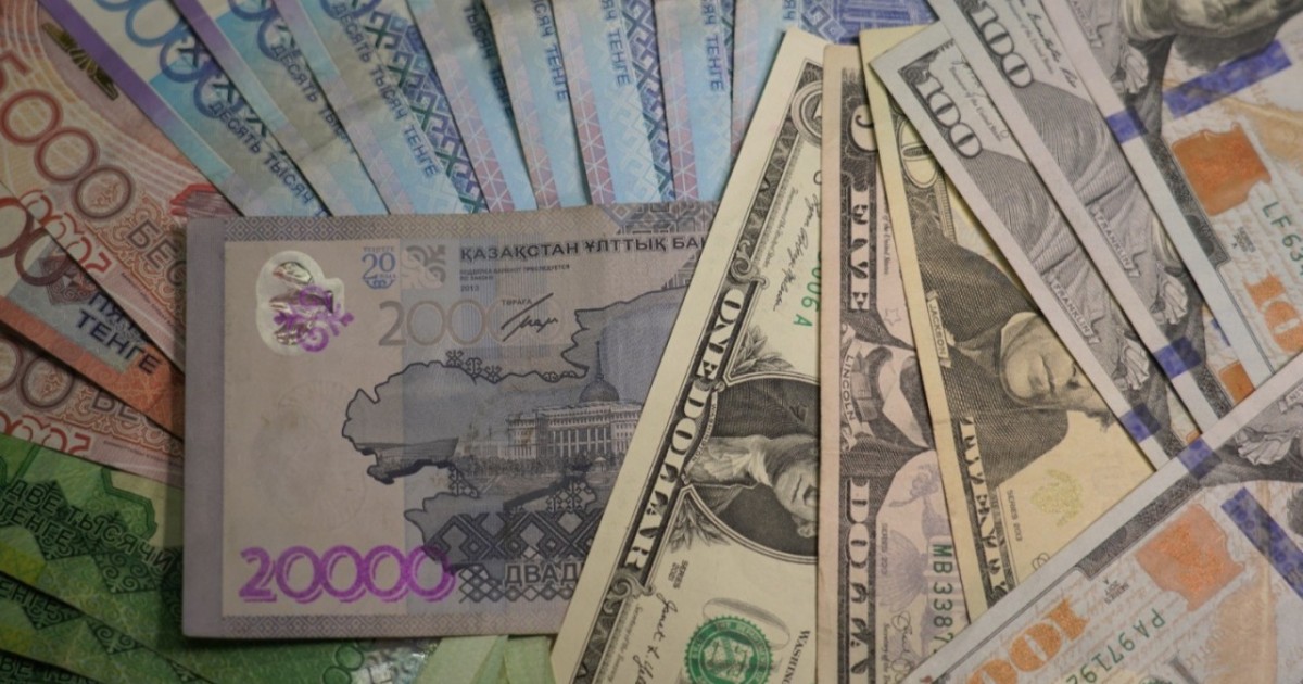 Ақмола облысында мәдениет үйінің басшысы орындалмаған жұмыстар үшін өзге тұлғаларға 2,6 млн теңге аударған