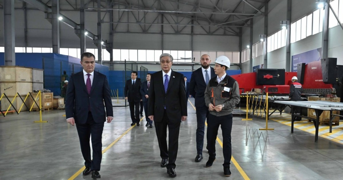 Мемлекет басшысы елордадағы Tausogar зауытында болды